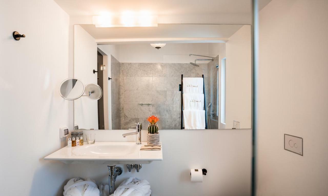 Lear Sense Hotel Gedera Экстерьер фото